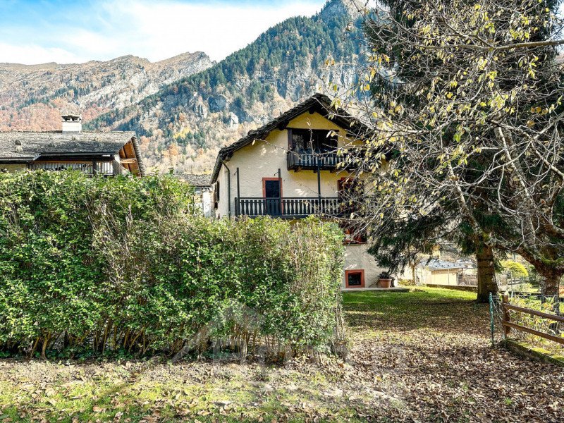 Hus i Campertogno