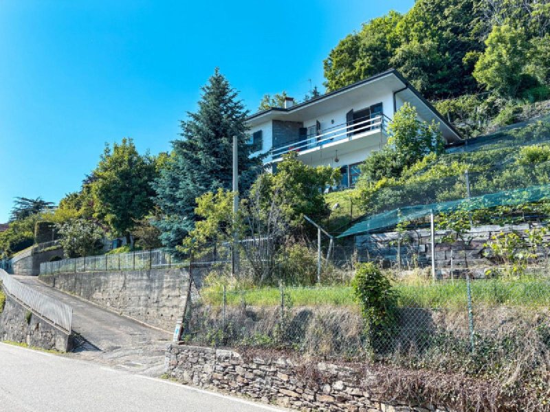 Дом в Армено