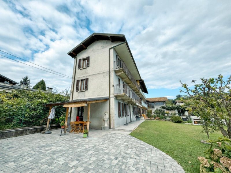 Таунхаус в Больцано-Новарезе