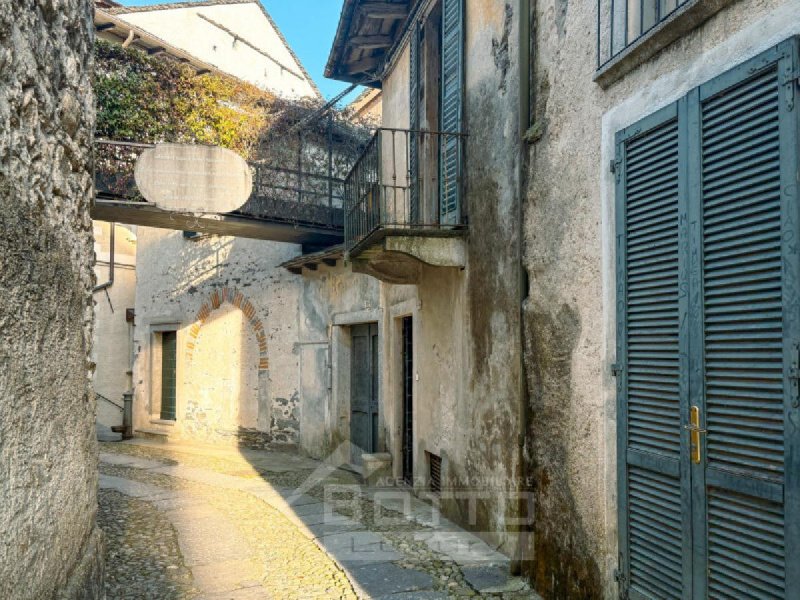 Maison mitoyenne à Orta San Giulio