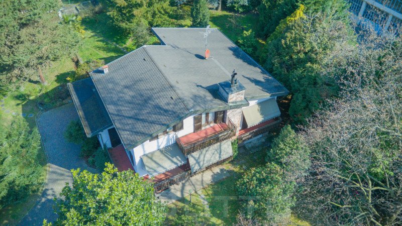 Вилла в Оменья