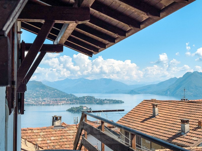 Квартира в Стреза