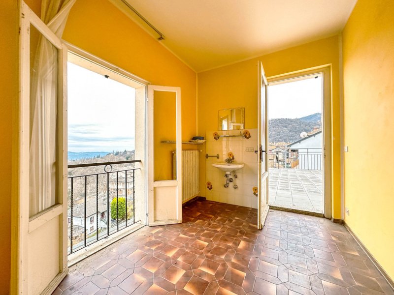 Casa independiente en Arola