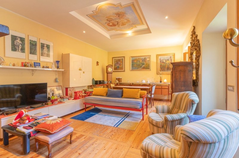Villa en Ameno