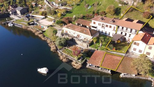 Building plot in Nonio