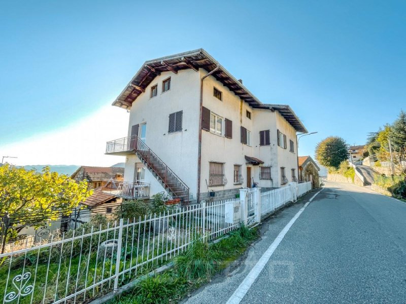 Villa en Armeno