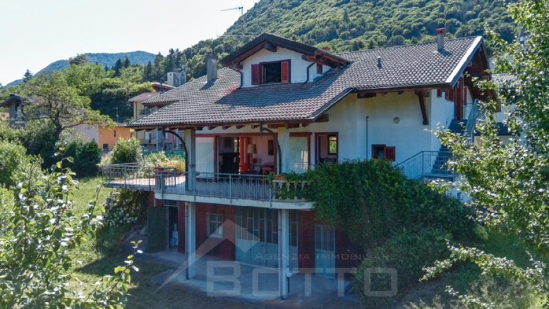 Villa in Nonio