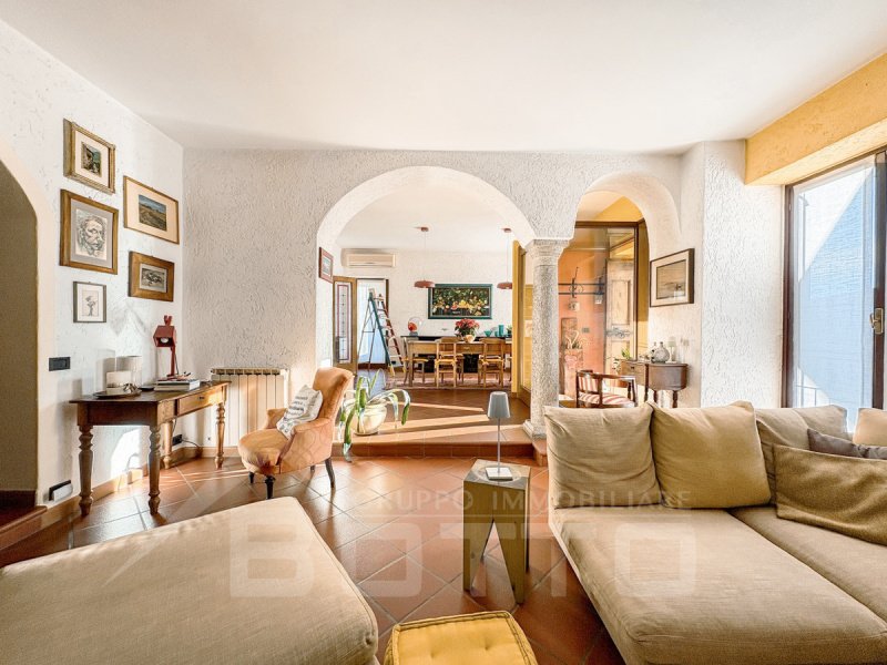 Casa independiente en Marano Ticino