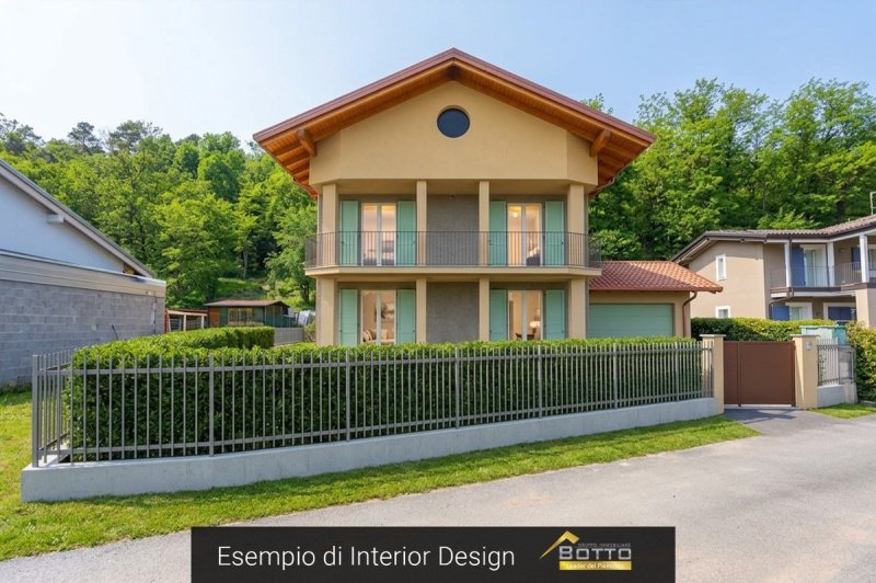 Villa à Oleggio Castello