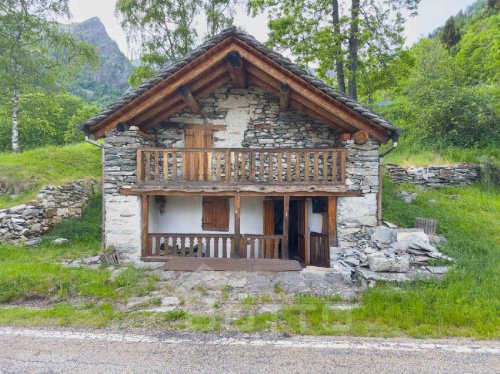 Einfamilienhaus in Alto Sermenza