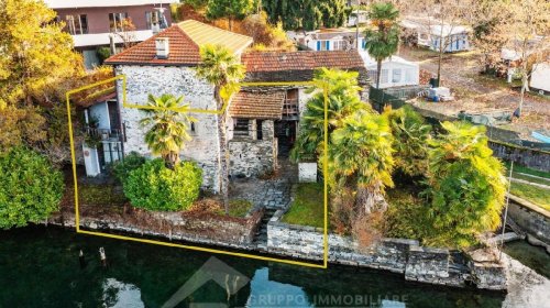 Villa à Pettenasco