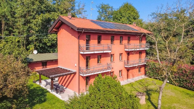 Einfamilienhaus in Cureggio