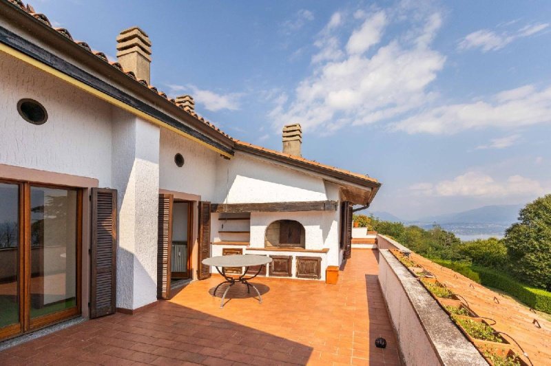 Penthouse in Lesa