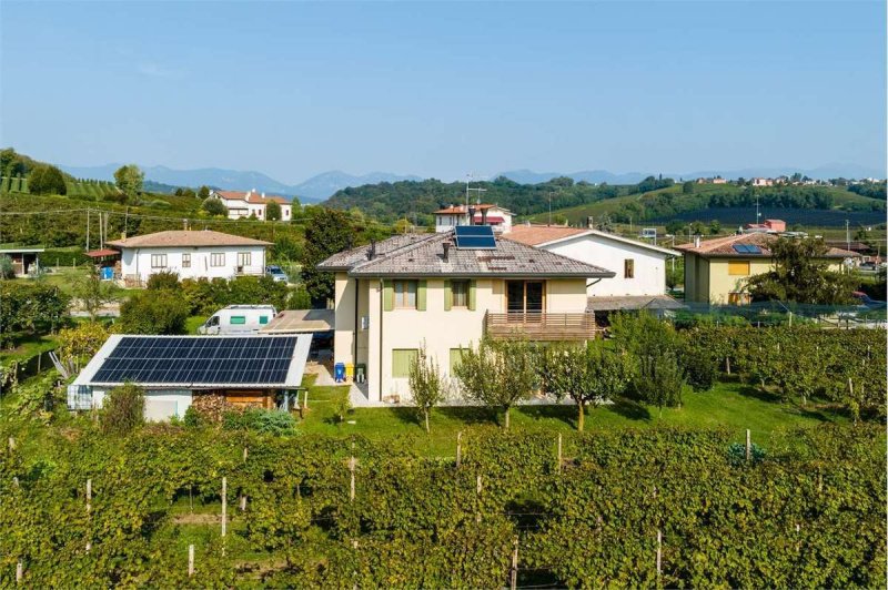 Casa independiente en Susegana