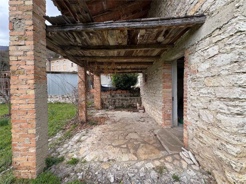 雷维内拉戈房屋