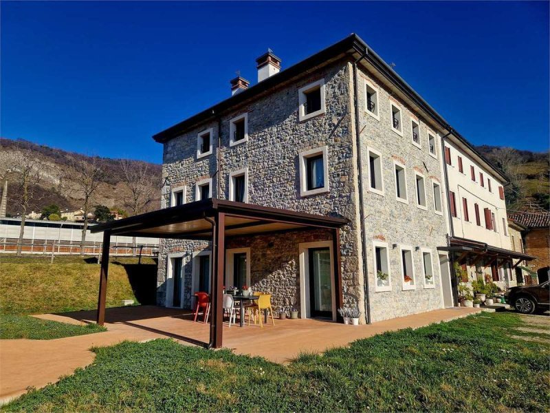 Huis in Vittorio Veneto