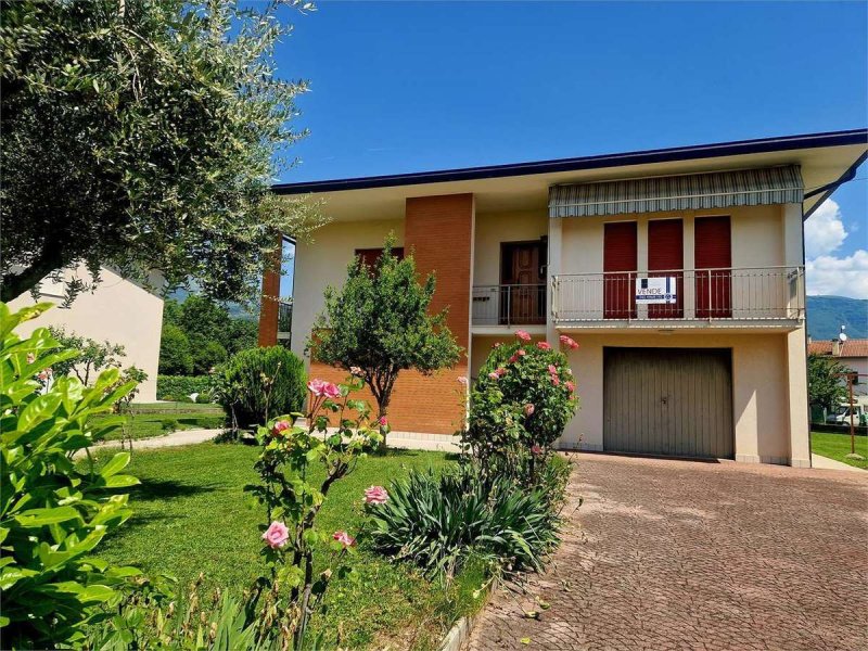 Villa i Vittorio Veneto