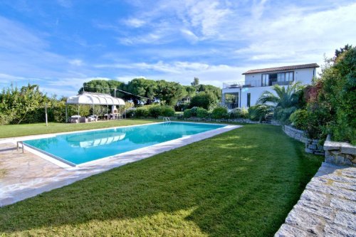 Villa in Campo nell'Elba