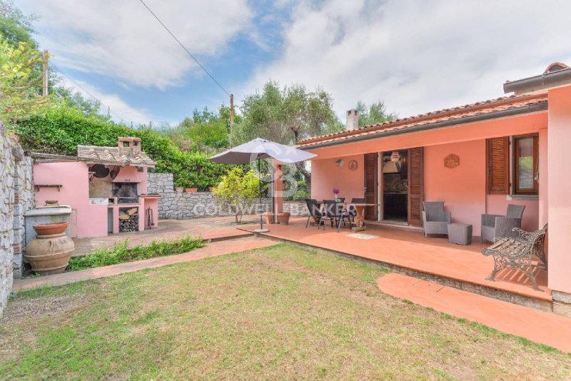 Villa a Marciana