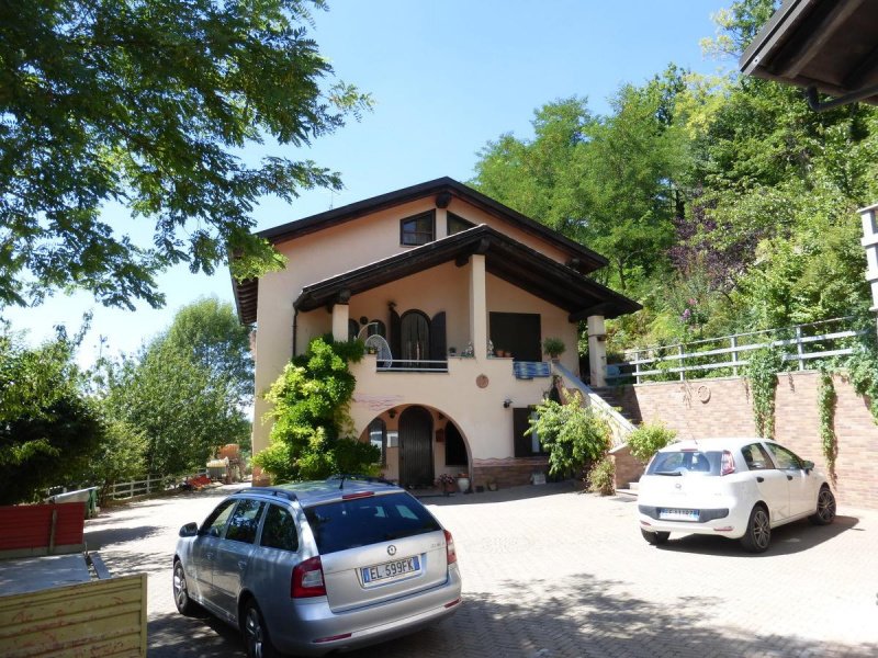 Country house in Cissone