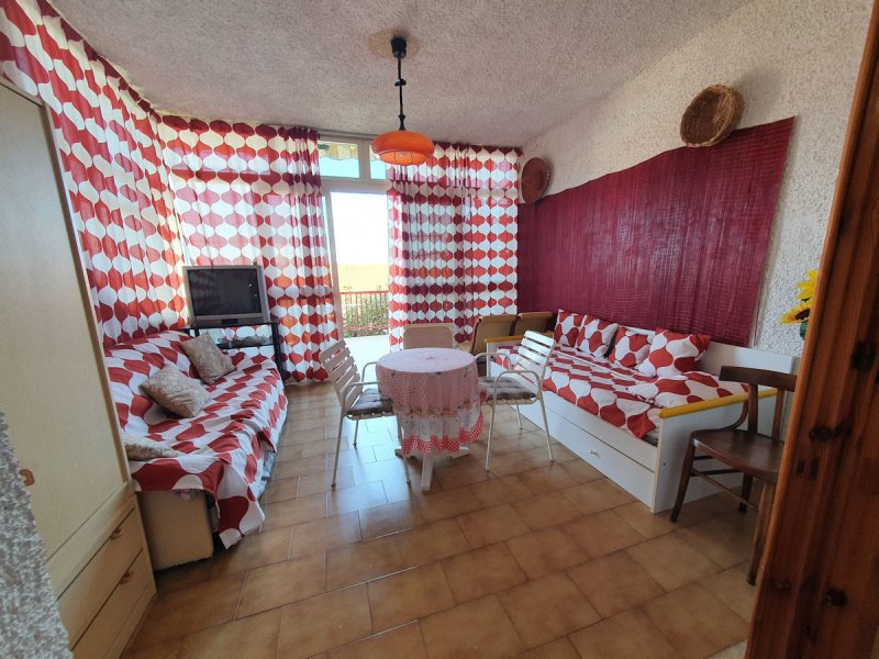 Apartment in Falconara Albanese