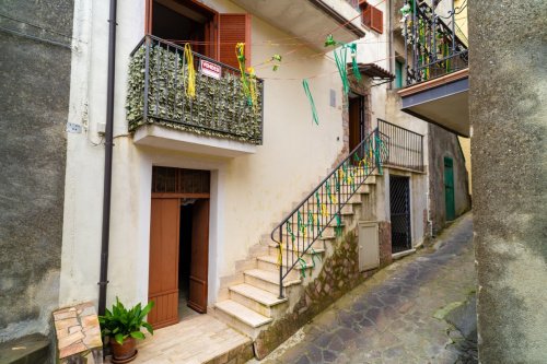 Terraced house in Grisolia