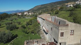 Casa indipendente a San Lucido