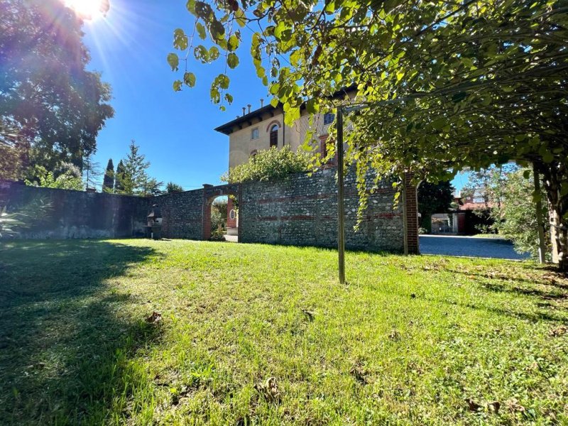 Moradia em San Giovanni al Natisone