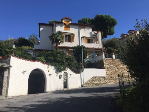 Villa in Alassio