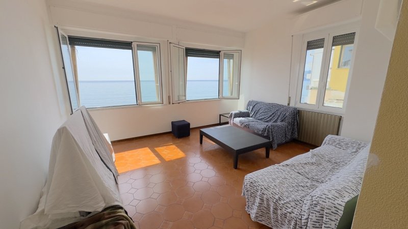 Apartamento en Alassio